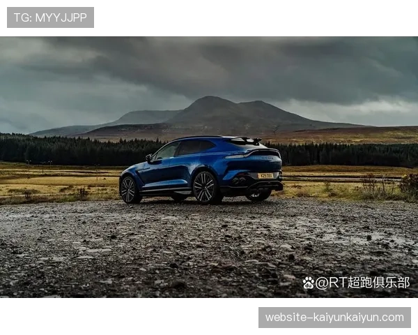 车队积分榜中游混战：迈凯伦、阿斯顿·马丁与Alpine的研发竞赛进入白热化